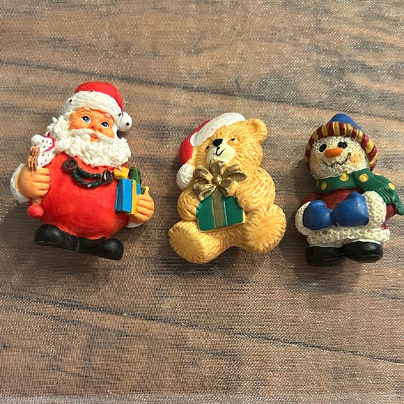 Festive Santa, Bear, and Snowman pin brooch Set - Picture 1 of 4